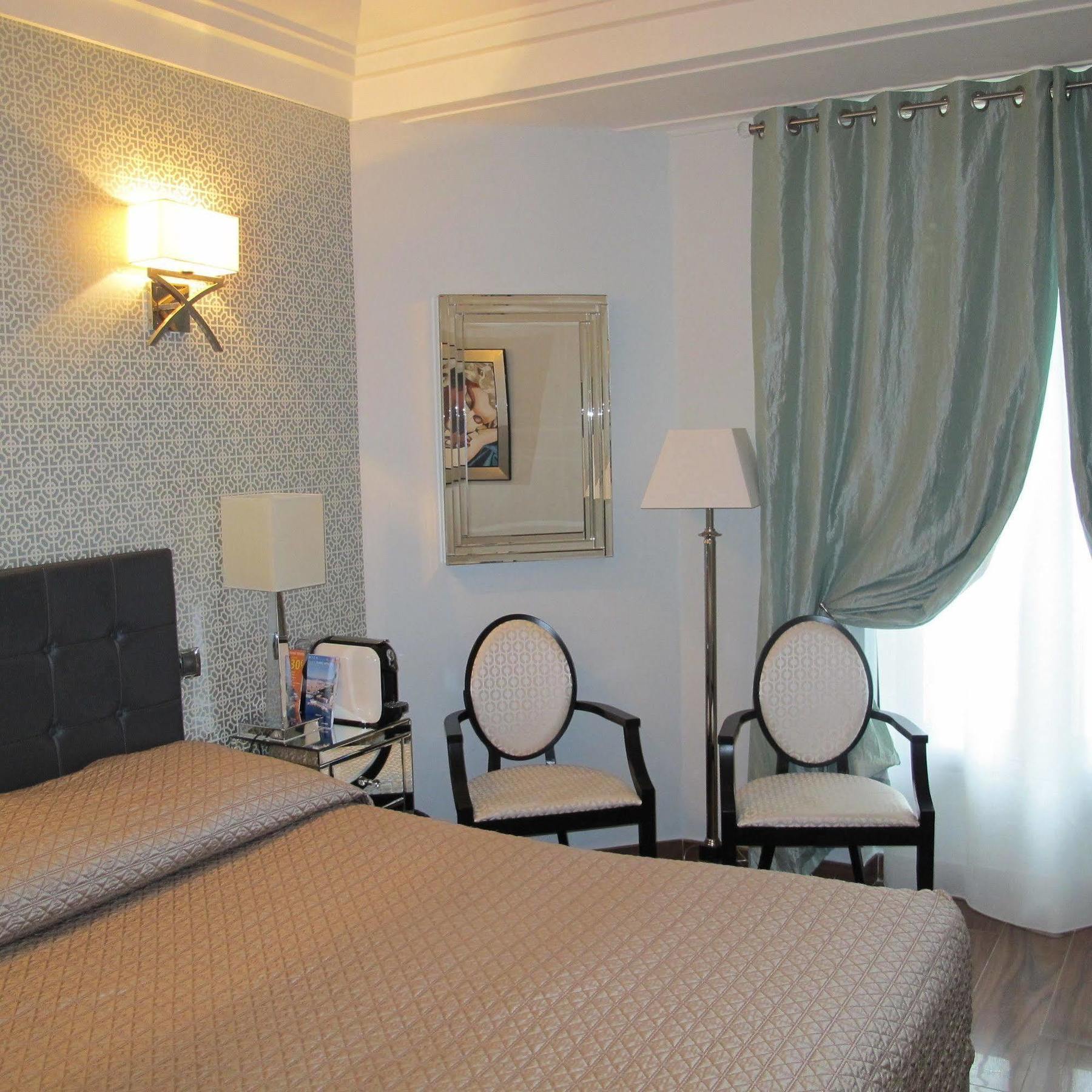 Hotel Le Meurice 3*